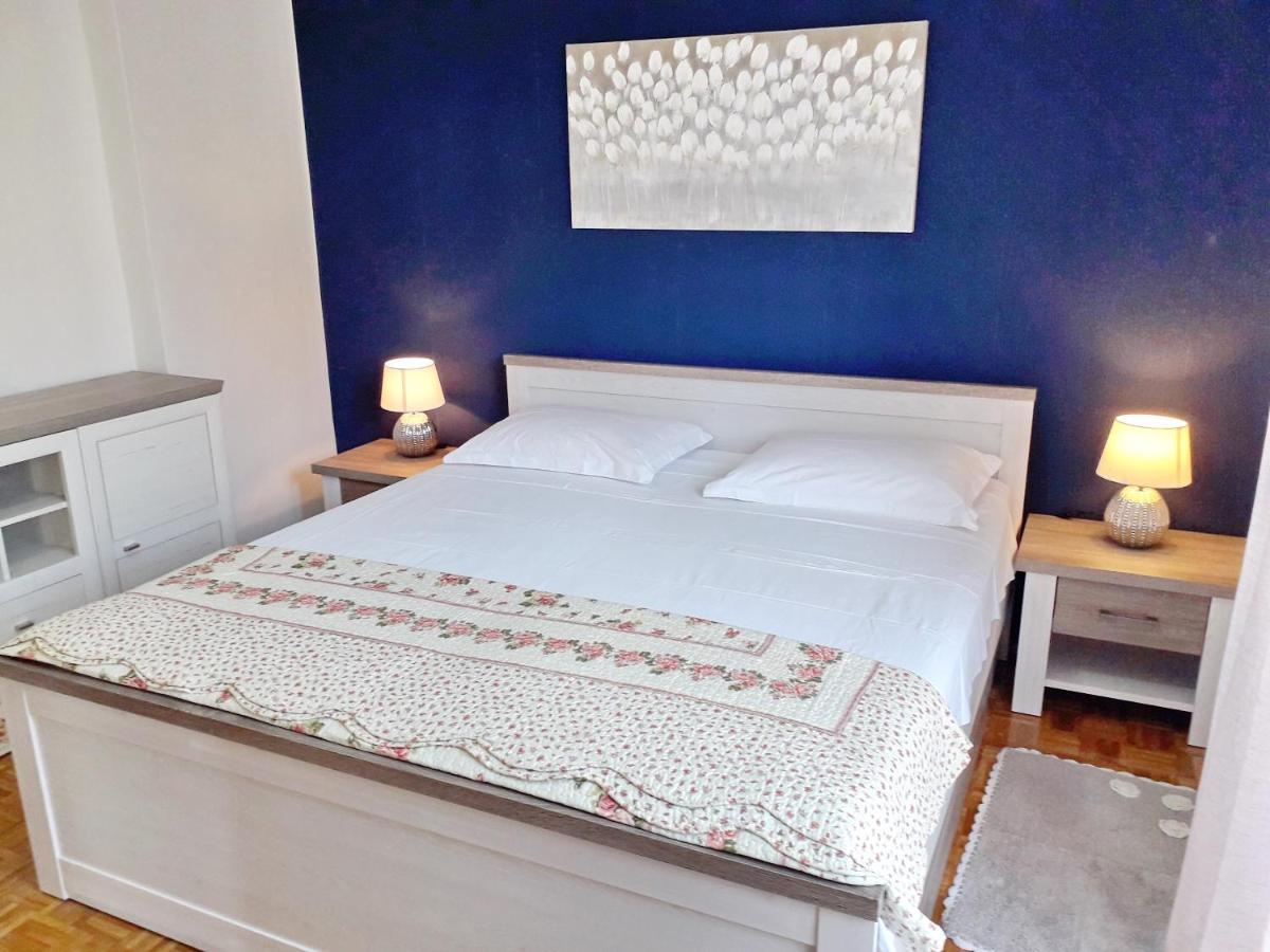 Apartments J&R Babara Biograd Na Moru Exterior photo