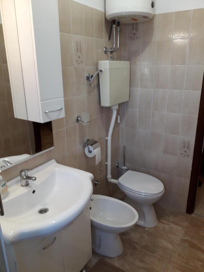 Apartments J&R Babara Biograd Na Moru Exterior photo