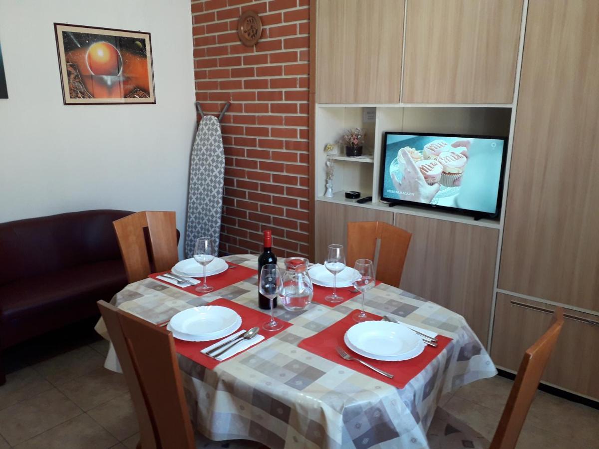 Apartments J&R Babara Biograd Na Moru Exterior photo
