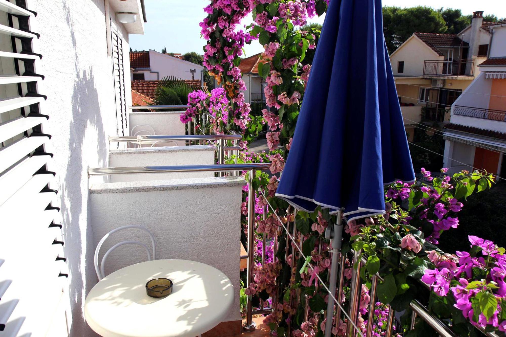 Apartments J&R Babara Biograd Na Moru Room photo