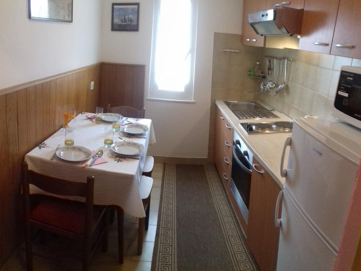 Apartments J&R Babara Biograd Na Moru Exterior photo